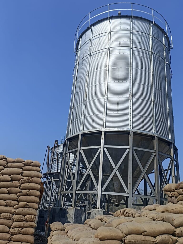 Galvanized Steel Grain Storage Hopper Bottom Silo - China Silos, Grain  Storage Silo